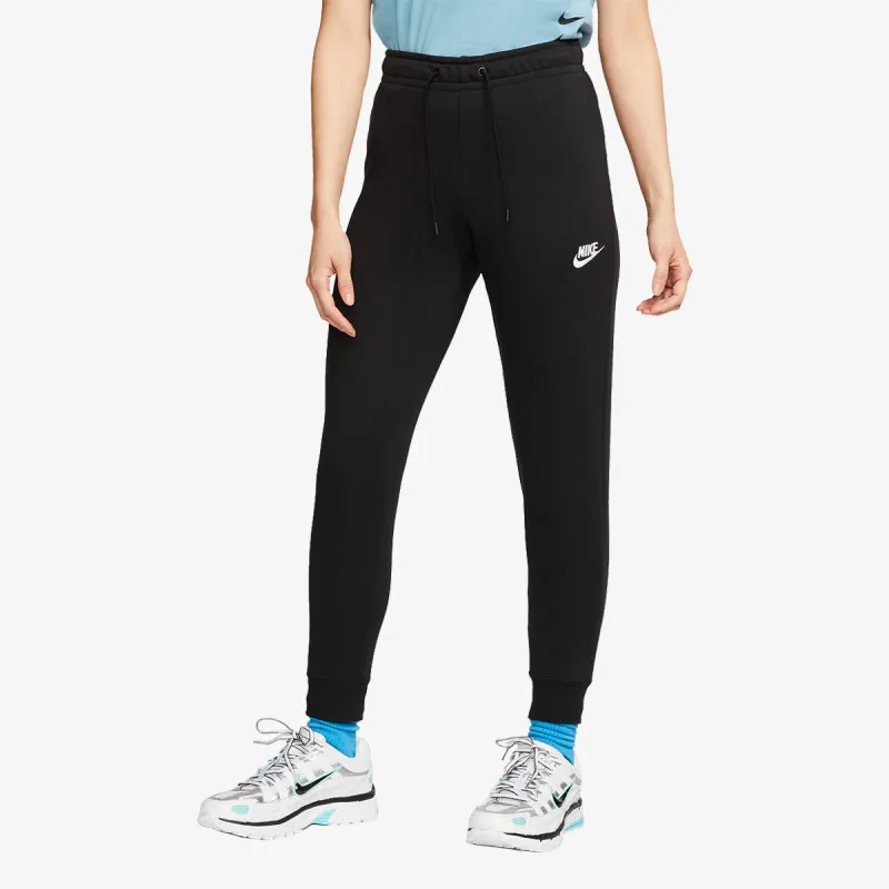 Nike Sportswear Essential