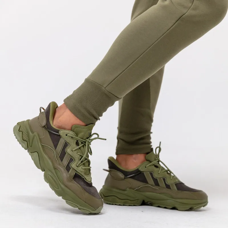 adidas OZWEEGO TR